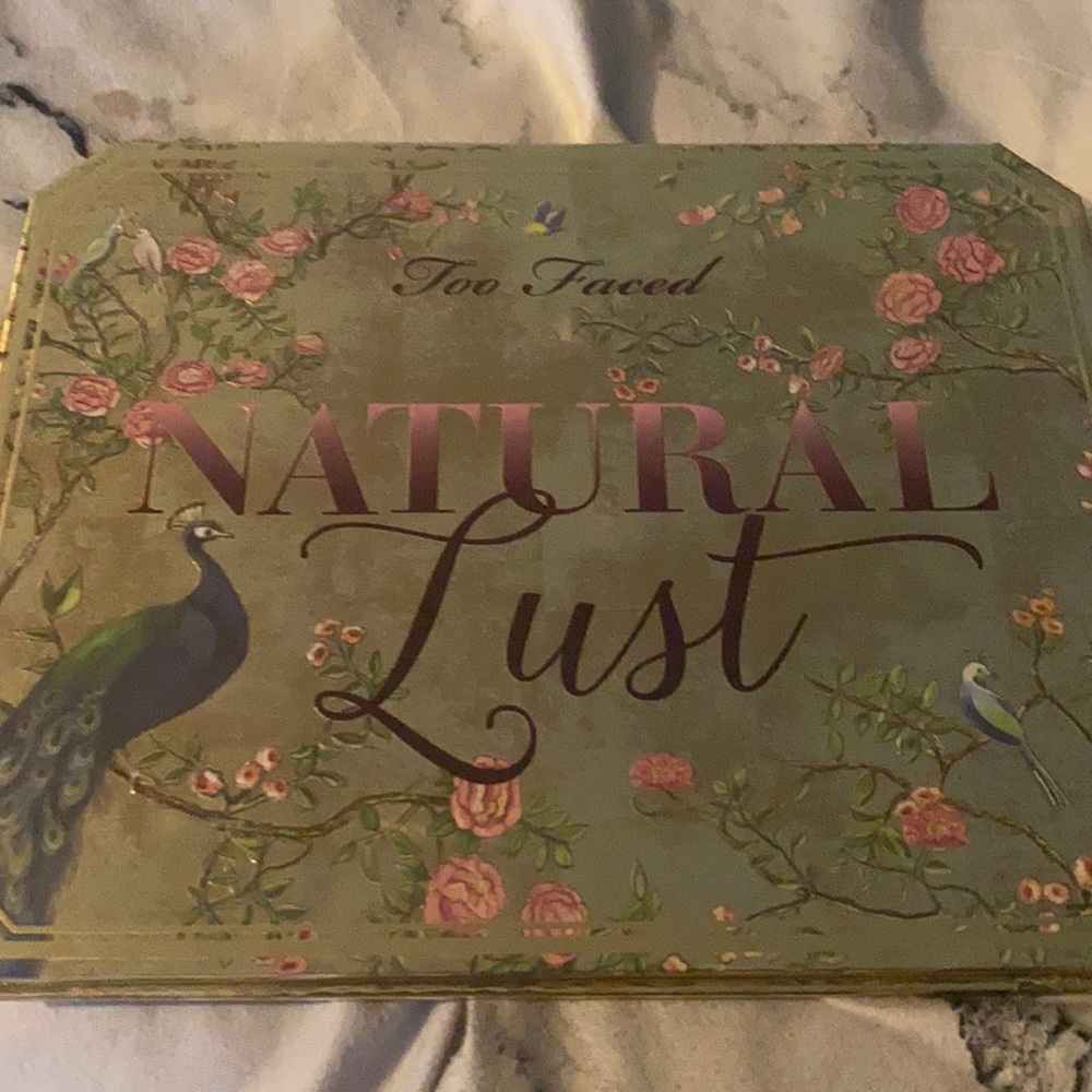 BNIB Too Faced Eyeshadow Pallet